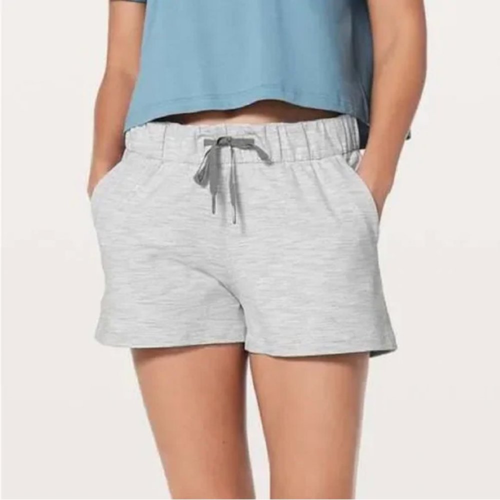 Lululemon On The Fly Short